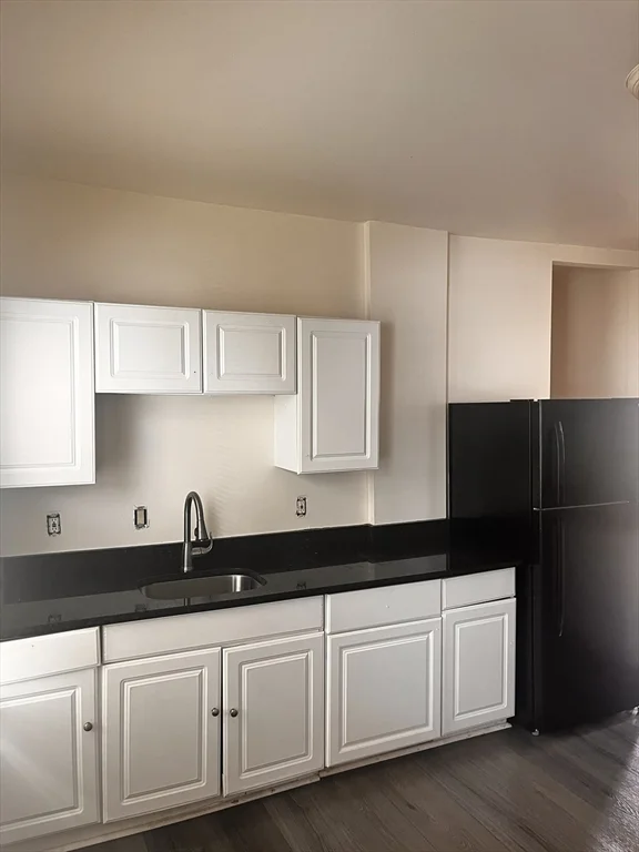 3 bed, 1 bath apartment for rent at 27 Irma St Unit 1, Dorchester — photo 2 of 8
