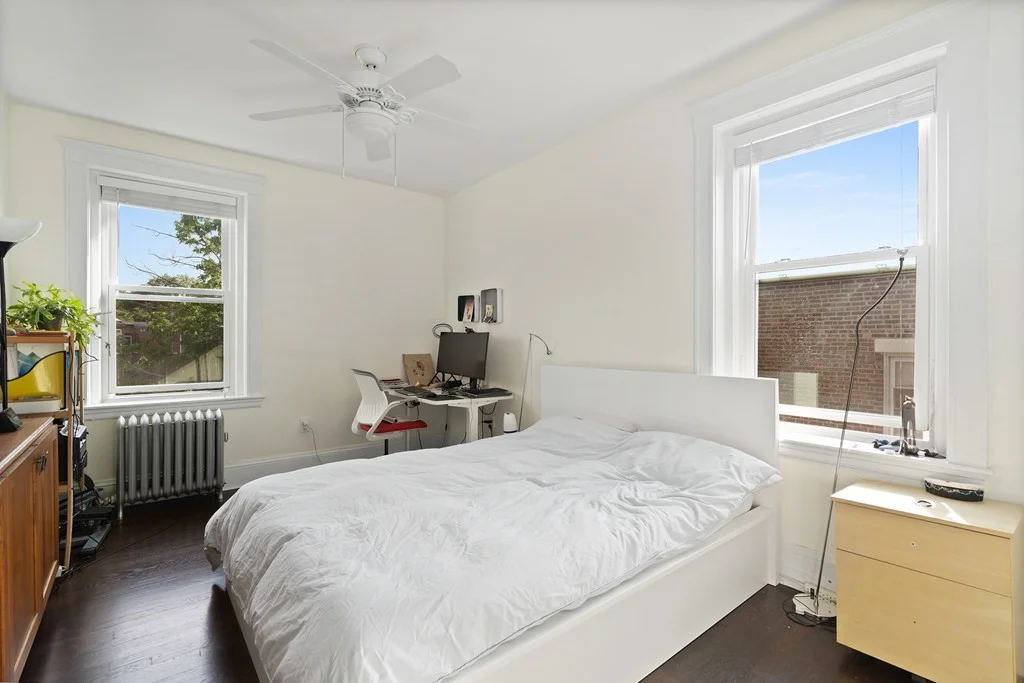 3 bed, 2 bath apartment for rent at 27 James St Unit 3, Coolidge Corner — photo 8 of 18
