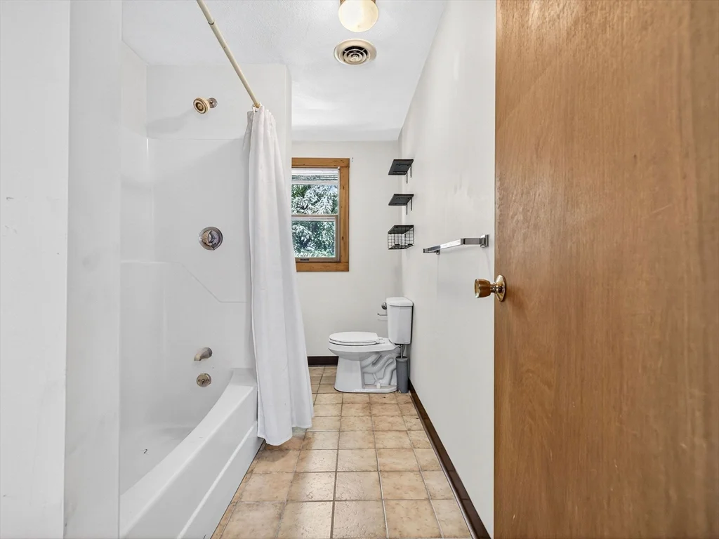 1 bed, 1 bath apartment for rent at 27 Joseph St Unit 3, Union Square — photo 9 of 19