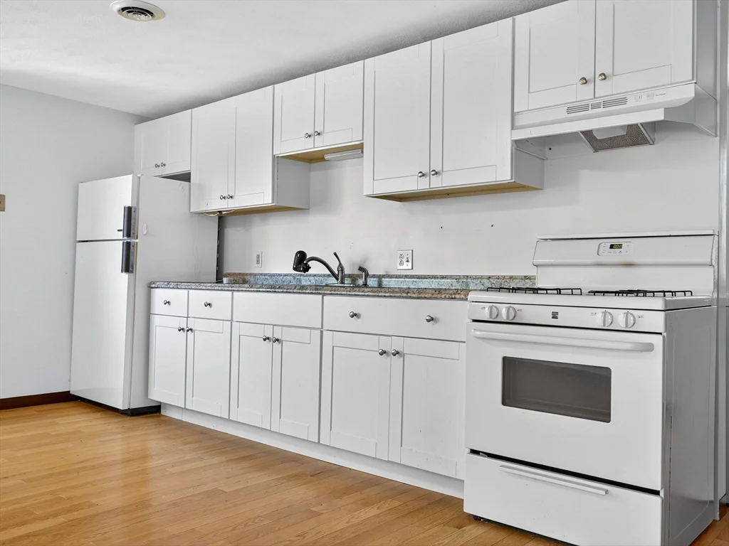 1 bed, 1 bath apartment for rent at 27 Joseph St Unit 3, Union Square — photo 4 of 19