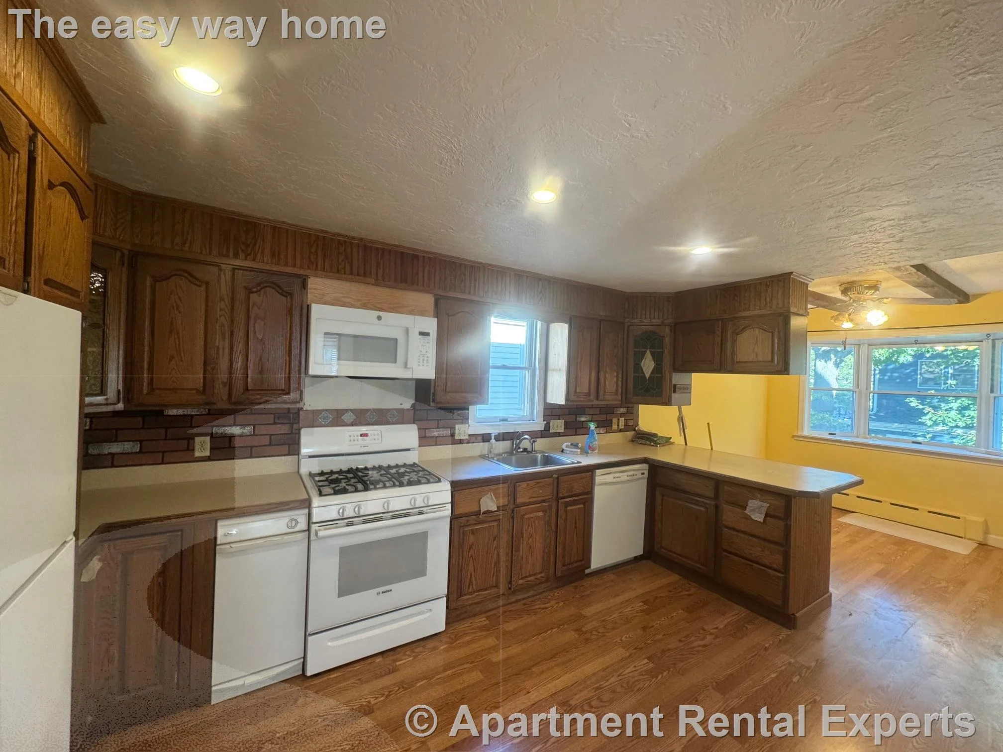 3 bed, 2 bath apartment for rent at 27 Josephine Ave, Davis Square — photo 8 of 22
