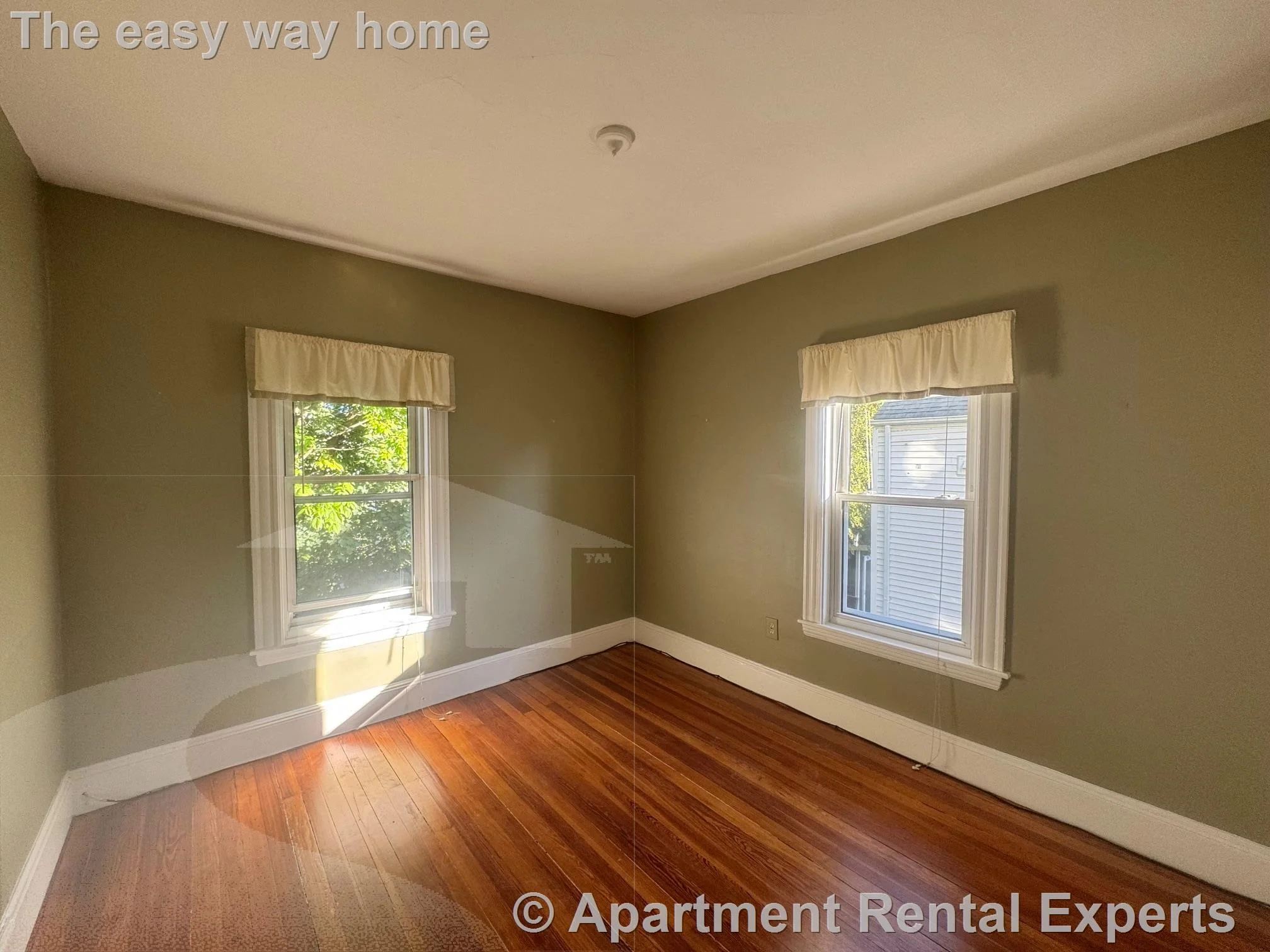 3 bed, 2 bath apartment for rent at 27 Josephine Ave, Davis Square — photo 6 of 22