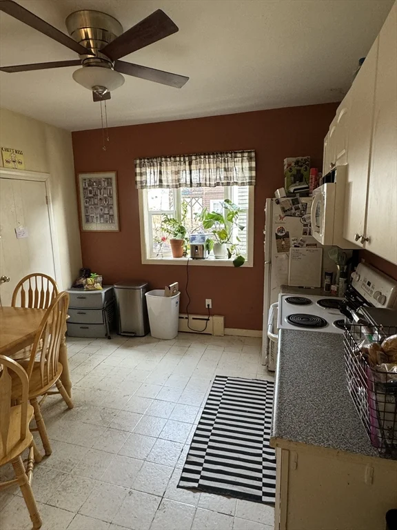 4 bed, 2 bath apartment for rent at 27 Justin Rd Unit 1, Brighton — photo 3 of 18