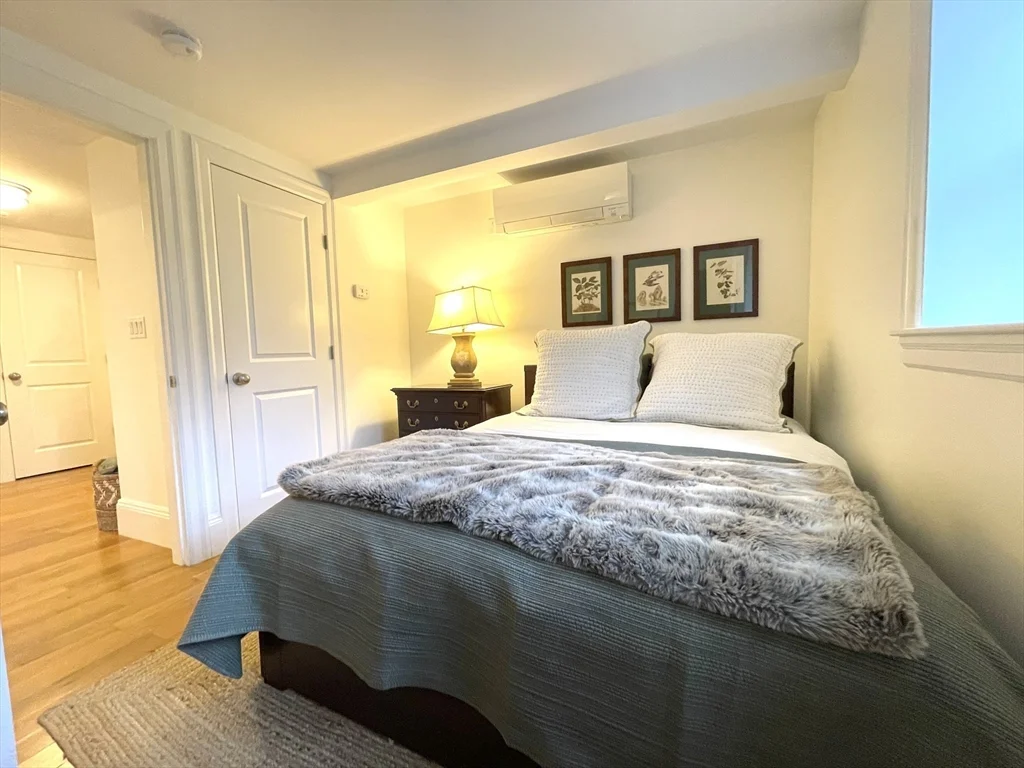 1 bed, 1 bath apartment for rent at 27 Kidder Ave Unit 0, Powder House Square — photo 6 of 16