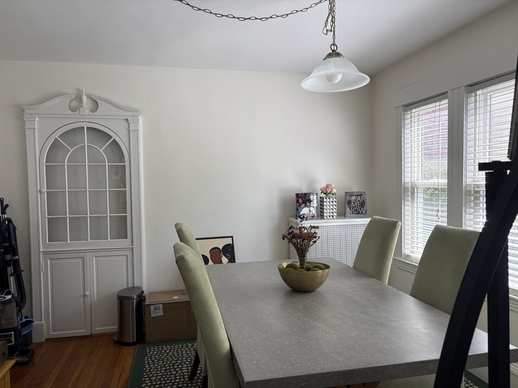 2 bed, 1 bath apartment for rent at 27 Knoll St Unit 1, Roslindale — photo 5 of 10