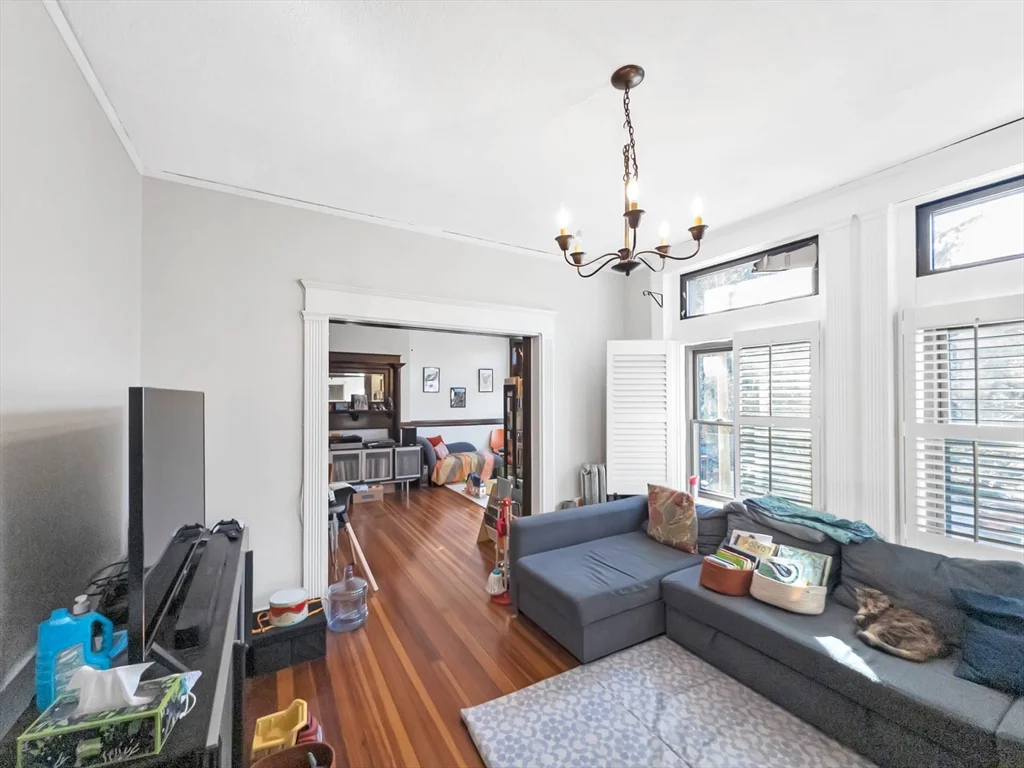 2 bed, 1 bath apartment for rent at 27 Lakeville Rd Unit 1, Jamaica Plain — photo 9 of 13