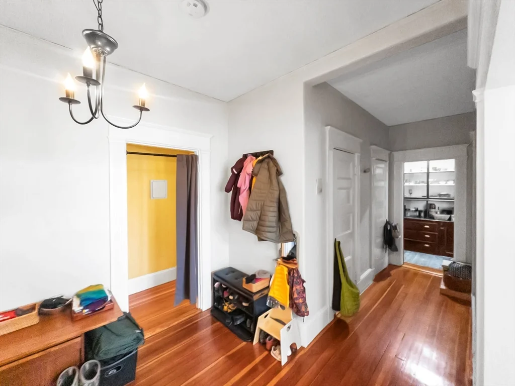 2 bed, 1 bath apartment for rent at 27 Lakeville Rd Unit 1, Jamaica Plain — photo 10 of 13