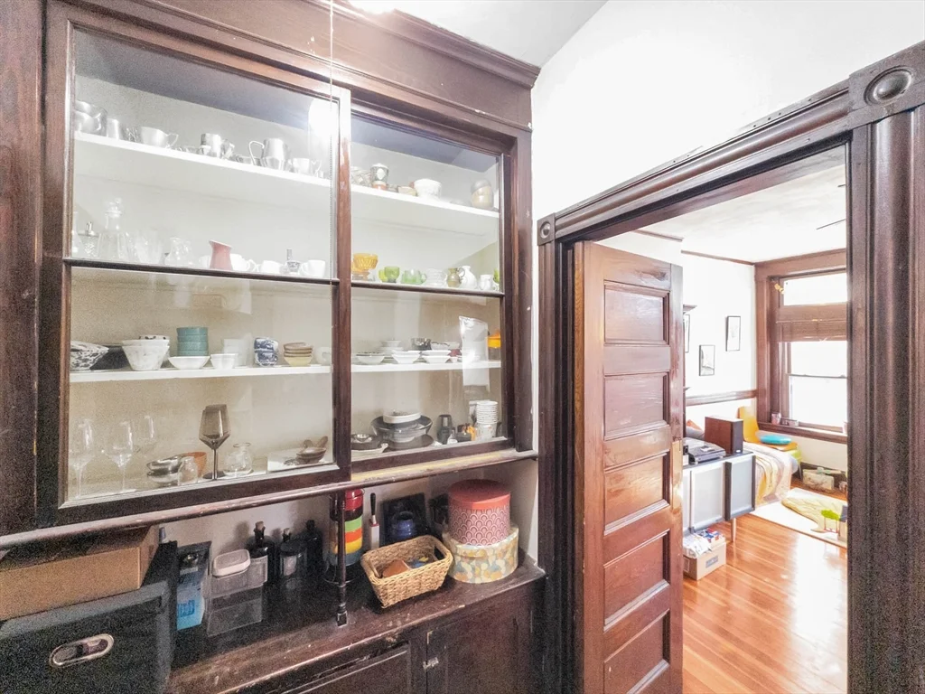 2 bed, 1 bath apartment for rent at 27 Lakeville Rd Unit 1, Jamaica Plain — photo 13 of 13