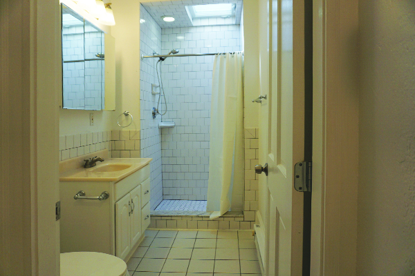 2 bed, 1 bath apartment for rent at 27 Lambert St Unit 3L, East Cambridge — photo 10 of 10