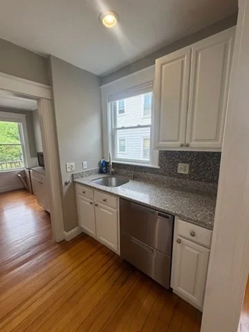 2 bed, 1 bath apartment for rent at 27 Leach Unit 1, Salem — photo 7 of 24