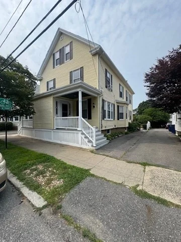 2 bed, 1 bath apartment for rent at 27 Leach Unit 1, Salem — photo 1 of 24