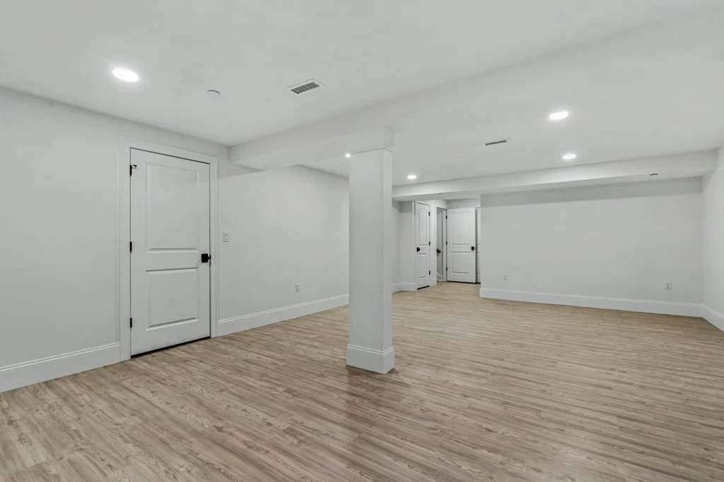 2 bed, 2 bath apartment for rent at 27 Lily Pond Ln Unit 27, Lexington — photo 26 of 37