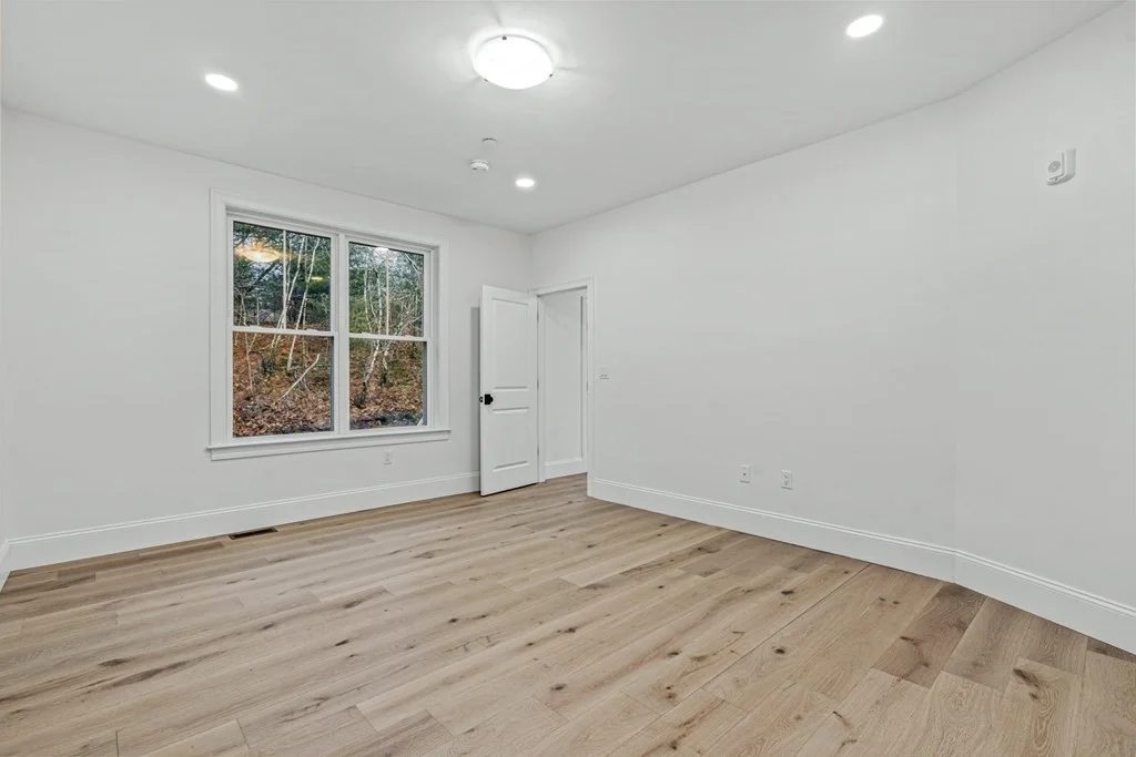 2 bed, 2 bath apartment for rent at 27 Lily Pond Ln Unit 27, Lexington — photo 31 of 37