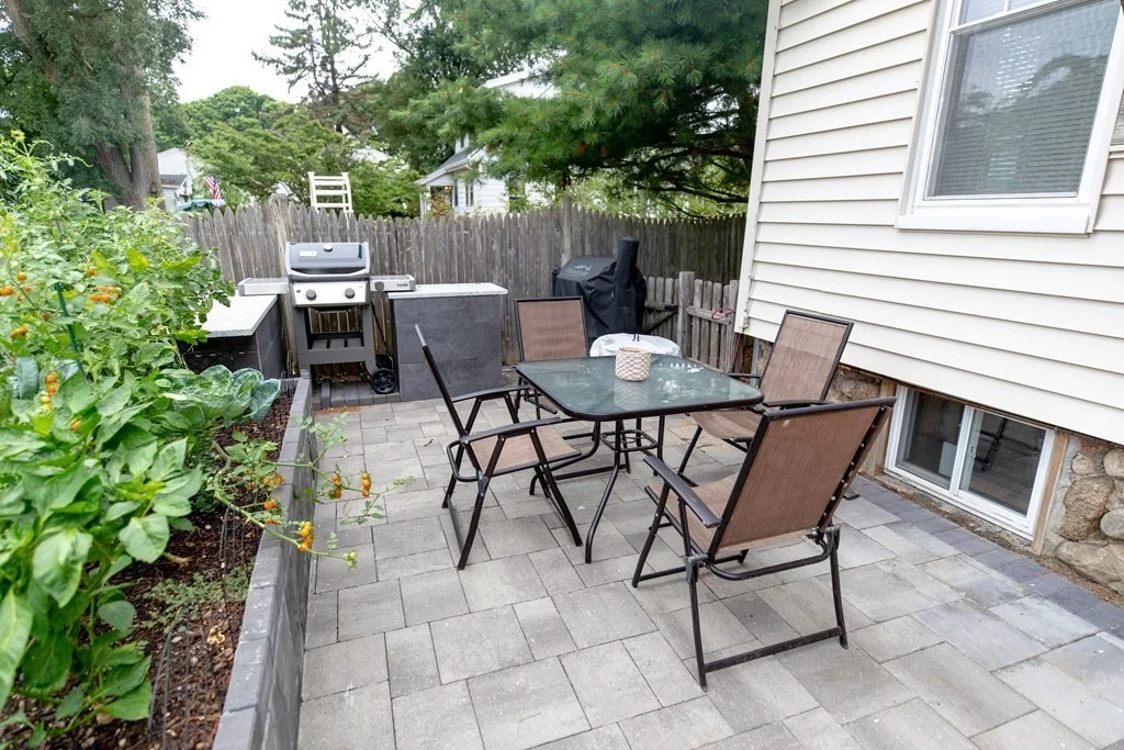 2 bed, 1 bath apartment for rent at 27 Linden Rd Unit 2, West Peabody — photo 14 of 23