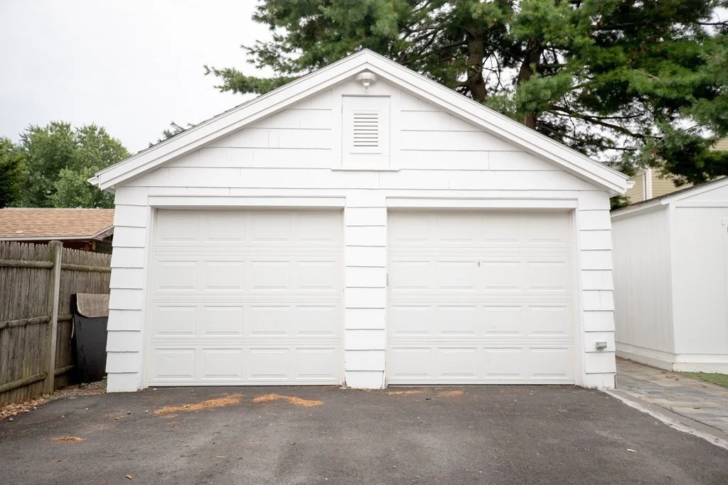 2 bed, 1 bath apartment for rent at 27 Linden Rd Unit 2, West Peabody — photo 22 of 23