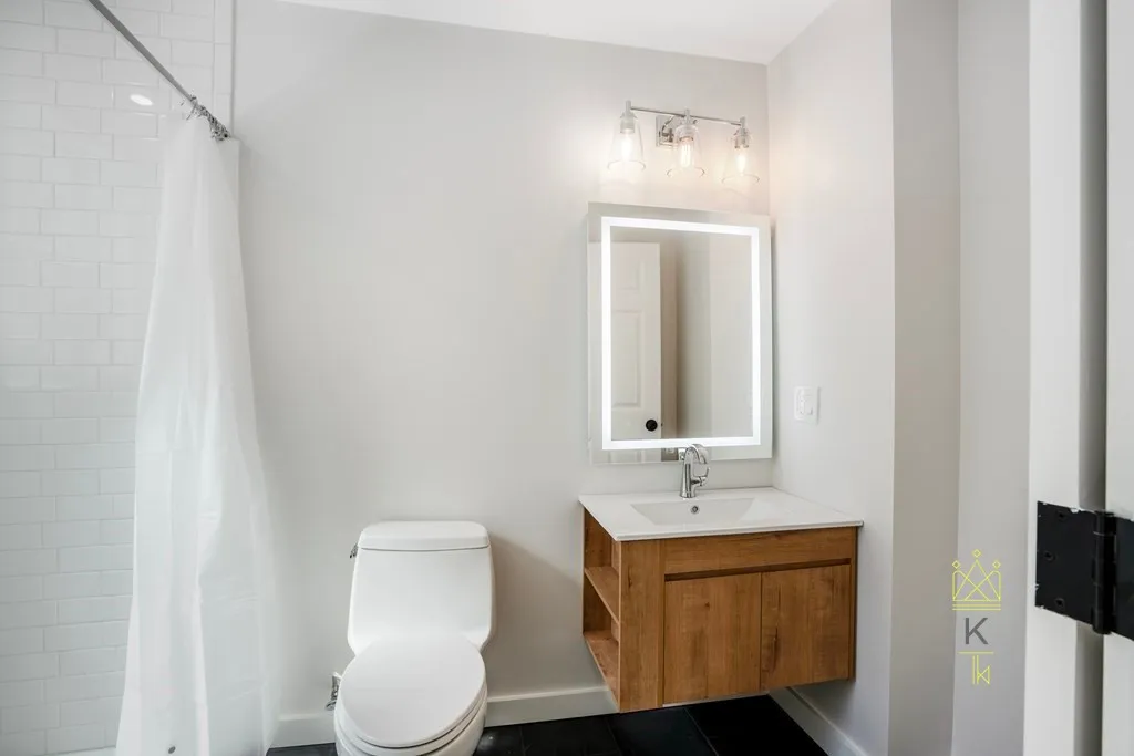 4 bed, 3 bath apartment for rent at 27 Linden St Unit 01, Allston — photo 6 of 20