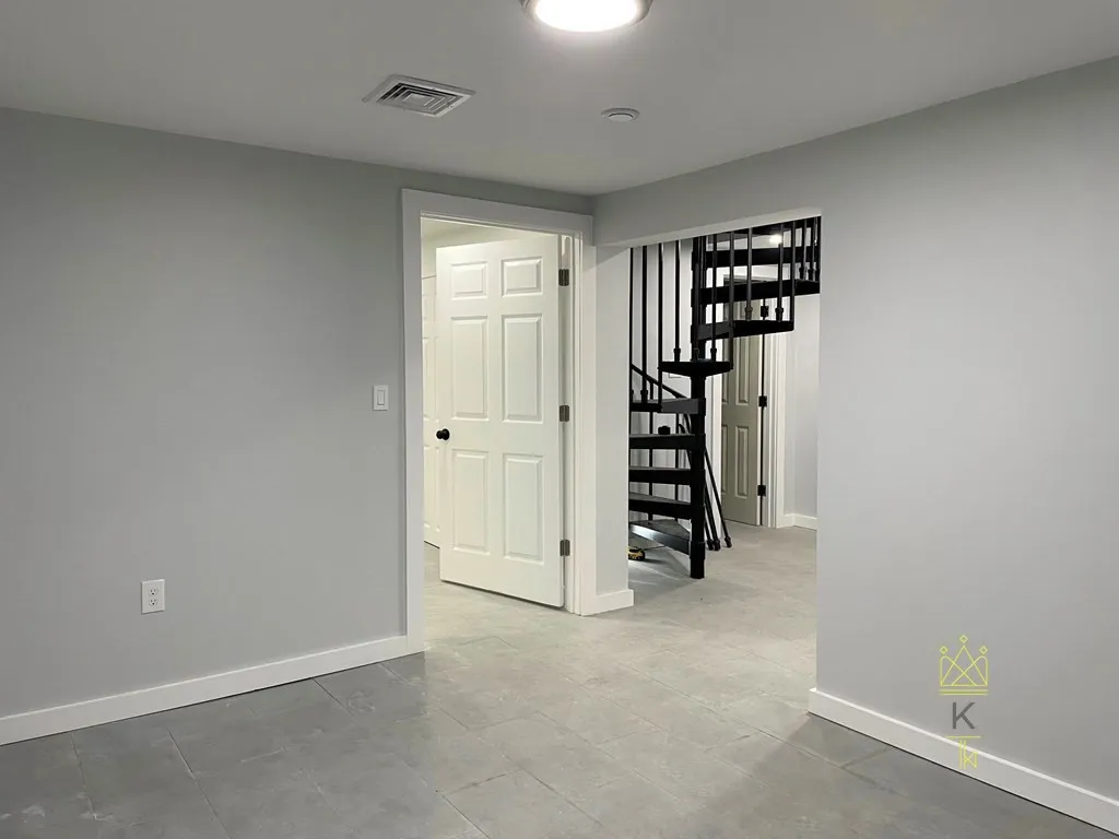 4 bed, 3 bath apartment for rent at 27 Linden St Unit 01, Allston — photo 17 of 20