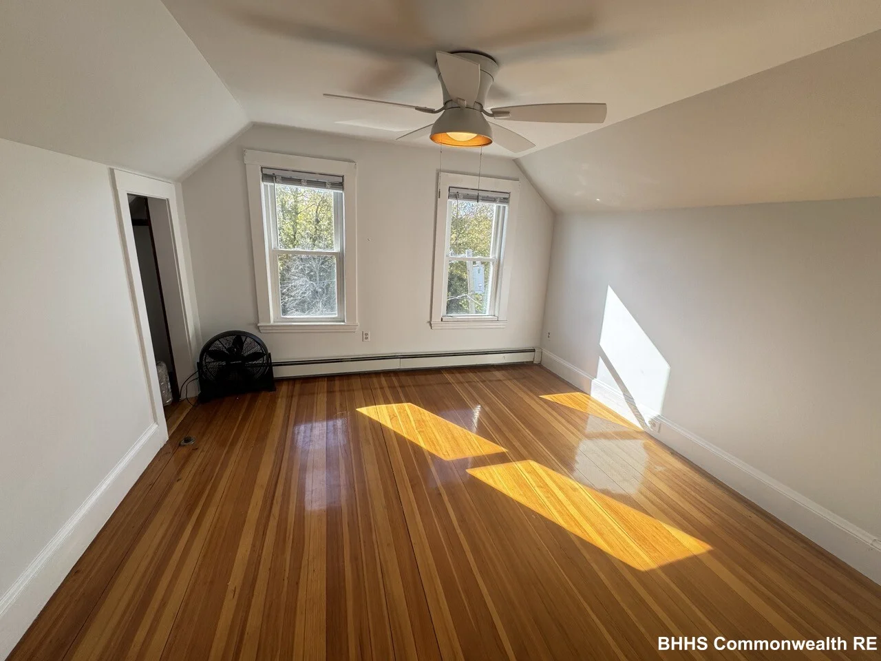 2 bed, 1 bath apartment for rent at 27 Lloyd Rd Unit 3, Watertown — photo 2 of 9