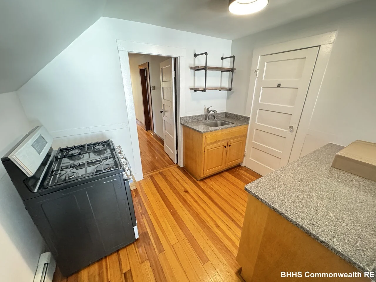 2 bed, 1 bath apartment for rent at 27 Lloyd Rd Unit 3, Watertown — photo 7 of 9