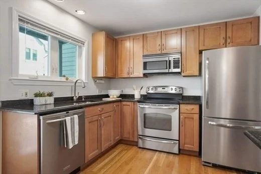 3 bed, 3 bath apartment for rent at 27 Lopez St Unit 27, Central Square — photo 7 of 26