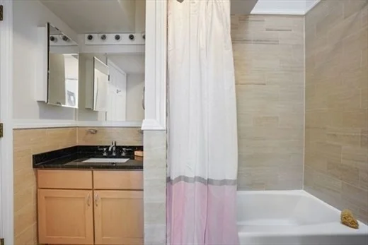 3 bed, 3 bath apartment for rent at 27 Lopez St Unit 27, Central Square — photo 20 of 26