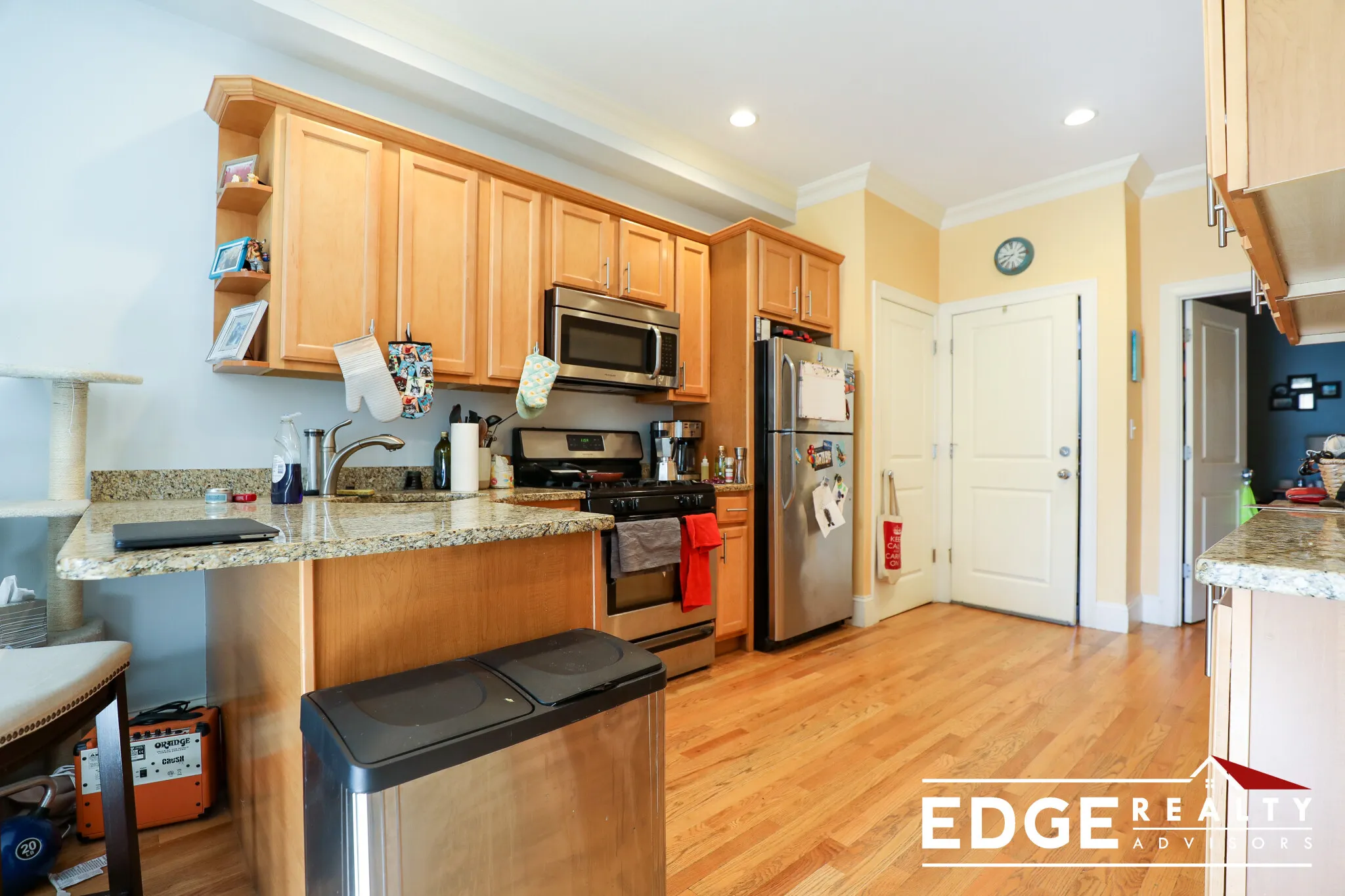 2 bed, 1 bath apartment for rent at 27 Lothrop St Unit 1, Allston — photo 1 of 8