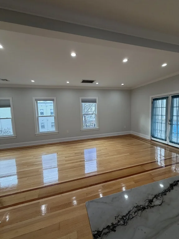 3 bed, 1 bath apartment for rent at 27 Lyon St Unit 3, Dorchester — photo 4 of 10