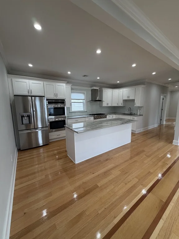 3 bed, 1 bath apartment for rent at 27 Lyon St Unit 3, Dorchester