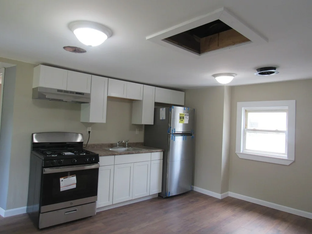 2 bed, 1 bath apartment for rent at 27 Maple St Unit 2, Millbury — photo 5 of 22