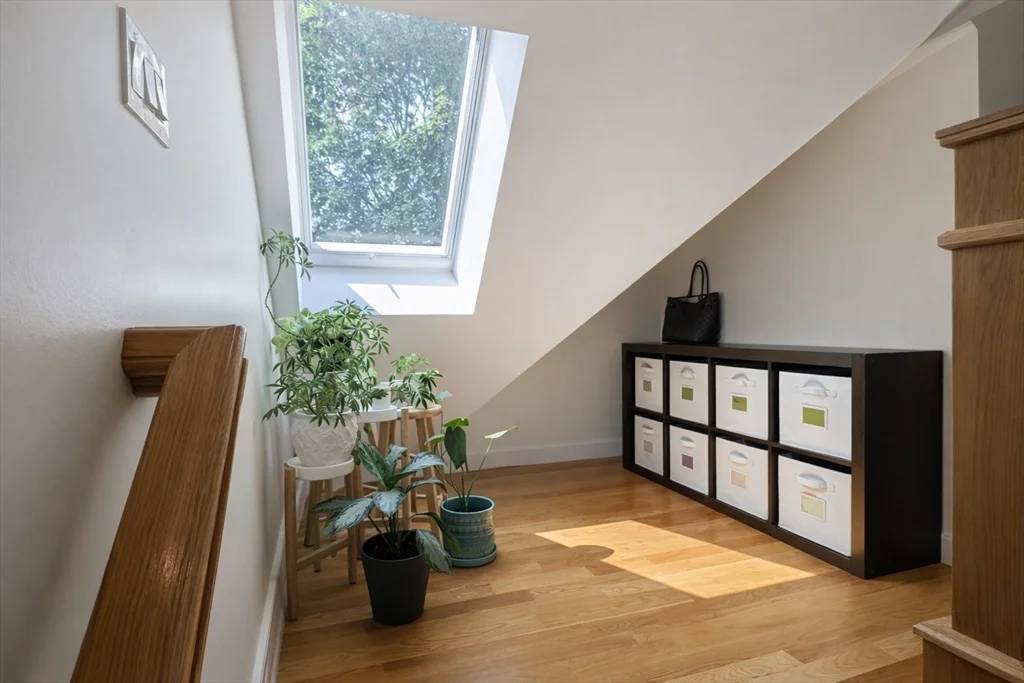 3 bed, 2 bath apartment for rent at 27 Marcella St Unit G, Roxbury — photo 12 of 19
