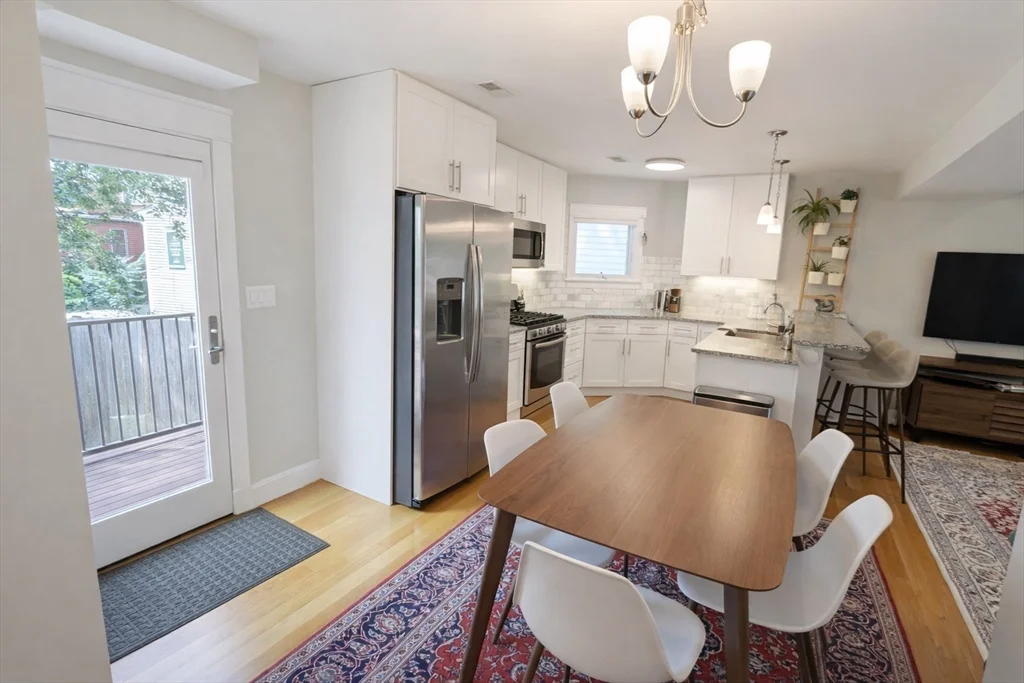 3 bed, 2 bath apartment for rent at 27 Marcella St Unit G, Roxbury — photo 5 of 19