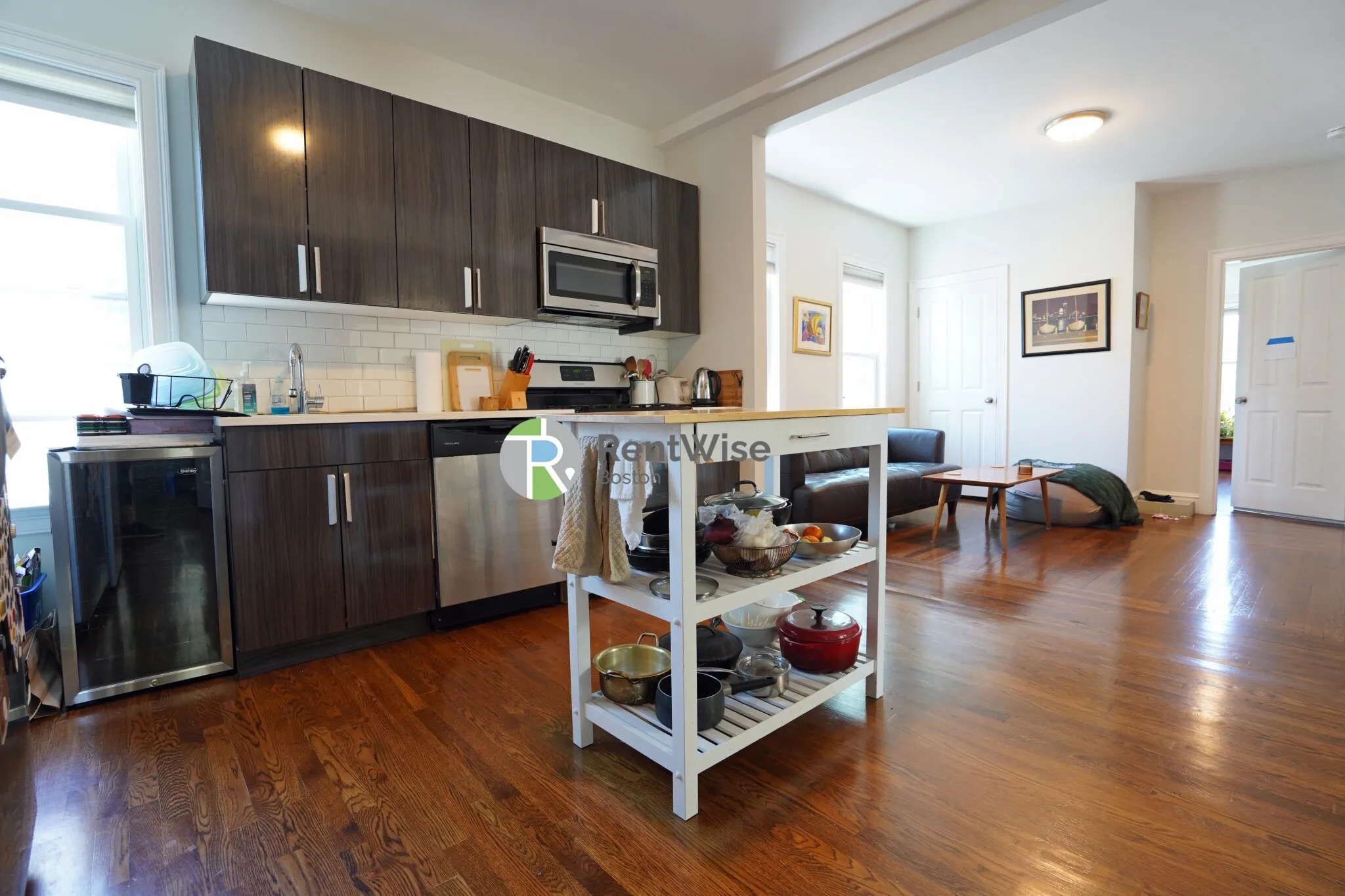 3 bed, 1 bath apartment for rent at 27 Marney St Unit 3, Wellington-Harrington — photo 9 of 22