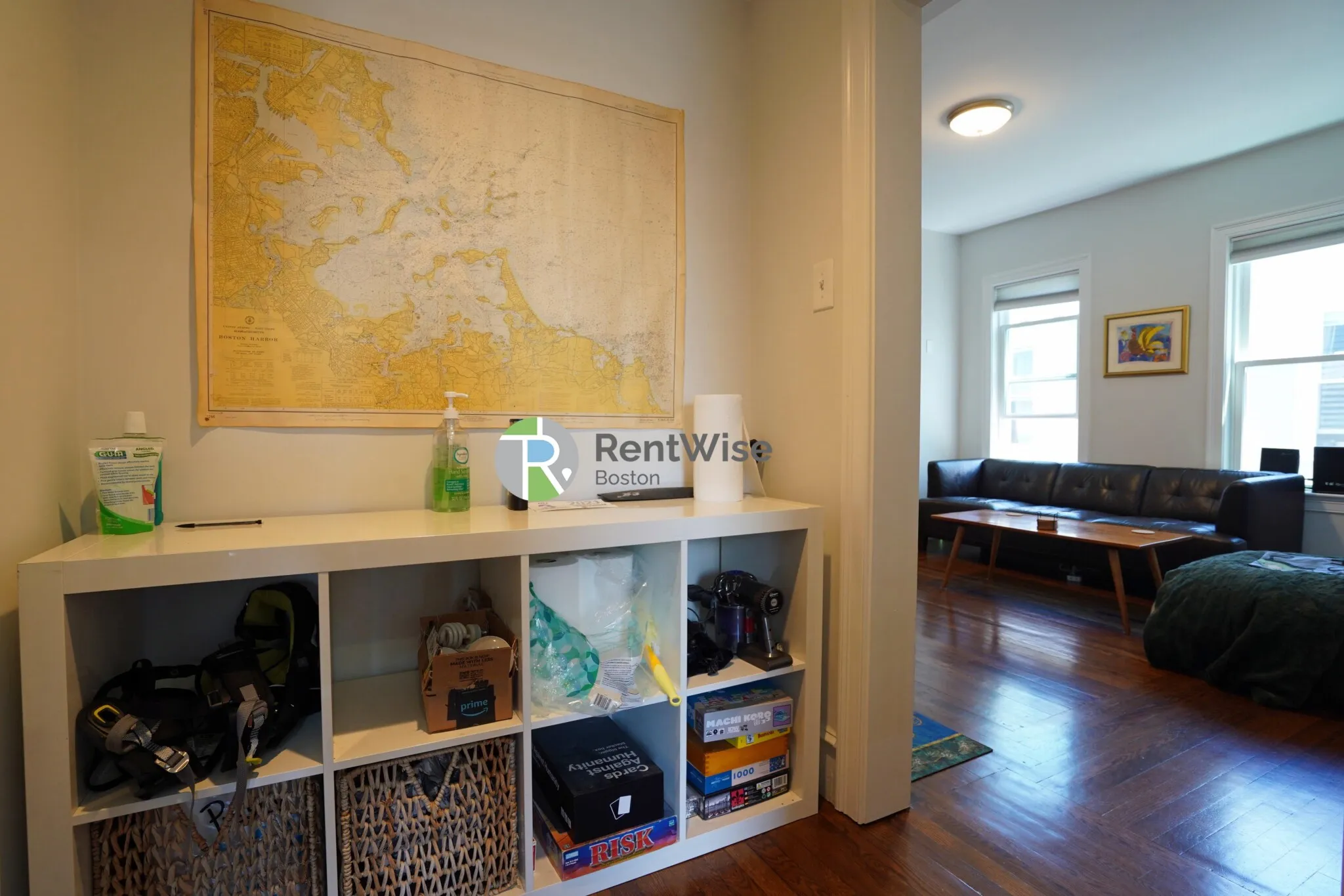 3 bed, 1 bath apartment for rent at 27 Marney St Unit 3, Wellington-Harrington — photo 4 of 22