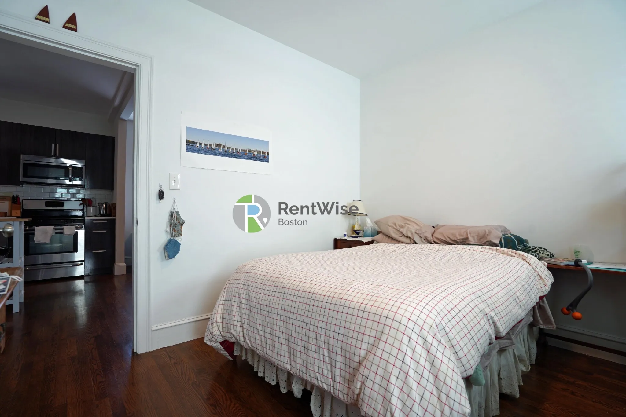 3 bed, 1 bath apartment for rent at 27 Marney St Unit 3, Wellington-Harrington — photo 17 of 22