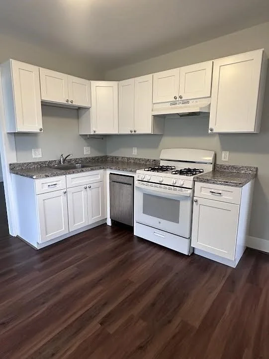 1 bed, 1 bath apartment for rent at 27 Mckenn St Unit 1, Waltham — photo 10 of 13