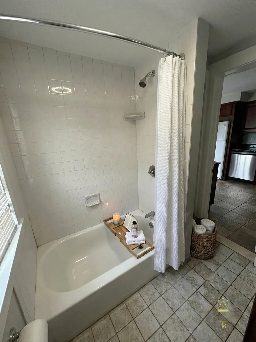 3 bed, 1 bath apartment for rent at 27 Mckenn St Unit 2, The Chemistry — photo 8 of 8