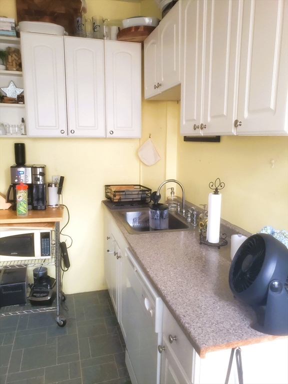 2 bed, 1 bath apartment for rent at 27 Medford St Unit 1, Medford — photo 13 of 27
