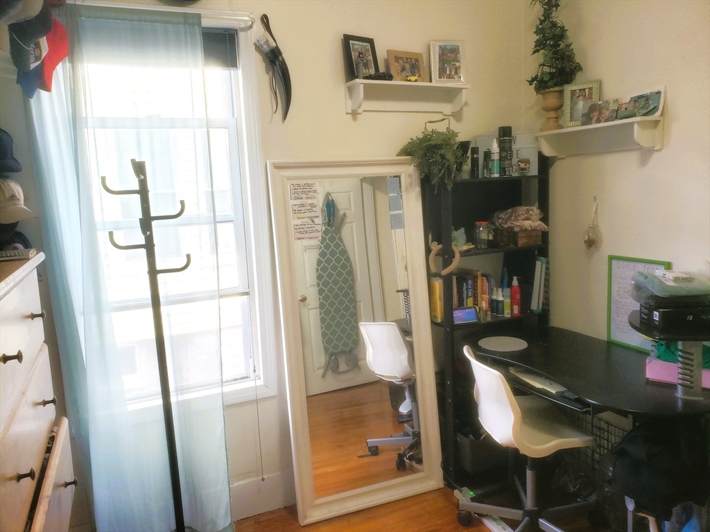 2 bed, 1 bath apartment for rent at 27 Medford St Unit 1, Medford — photo 19 of 27
