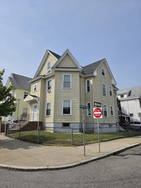 1 bed, 1 bath apartment for rent at 27 Medford St Unit 3, Medford