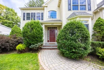 5 bed, 3.5 bath apartment for rent at 27 Mellon Rd Unit 1, Wellesley — photo 42 of 47