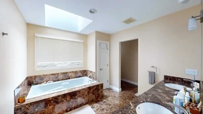 5 bed, 3.5 bath apartment for rent at 27 Mellon Rd Unit 1, Wellesley — photo 16 of 47