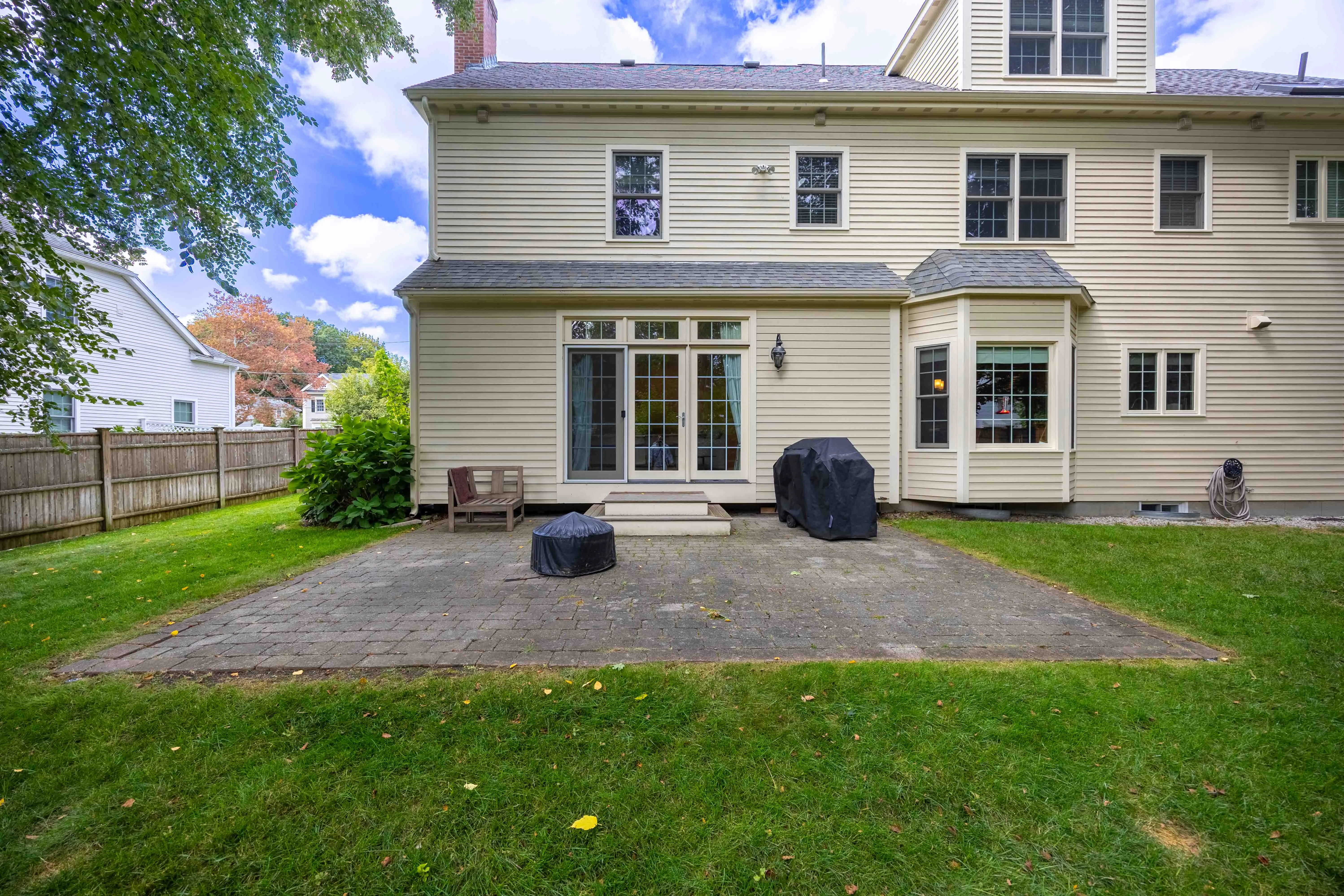 5 bed, 3.5 bath apartment for rent at 27 Mellon Rd Unit 27, Wellesley — photo 7 of 45