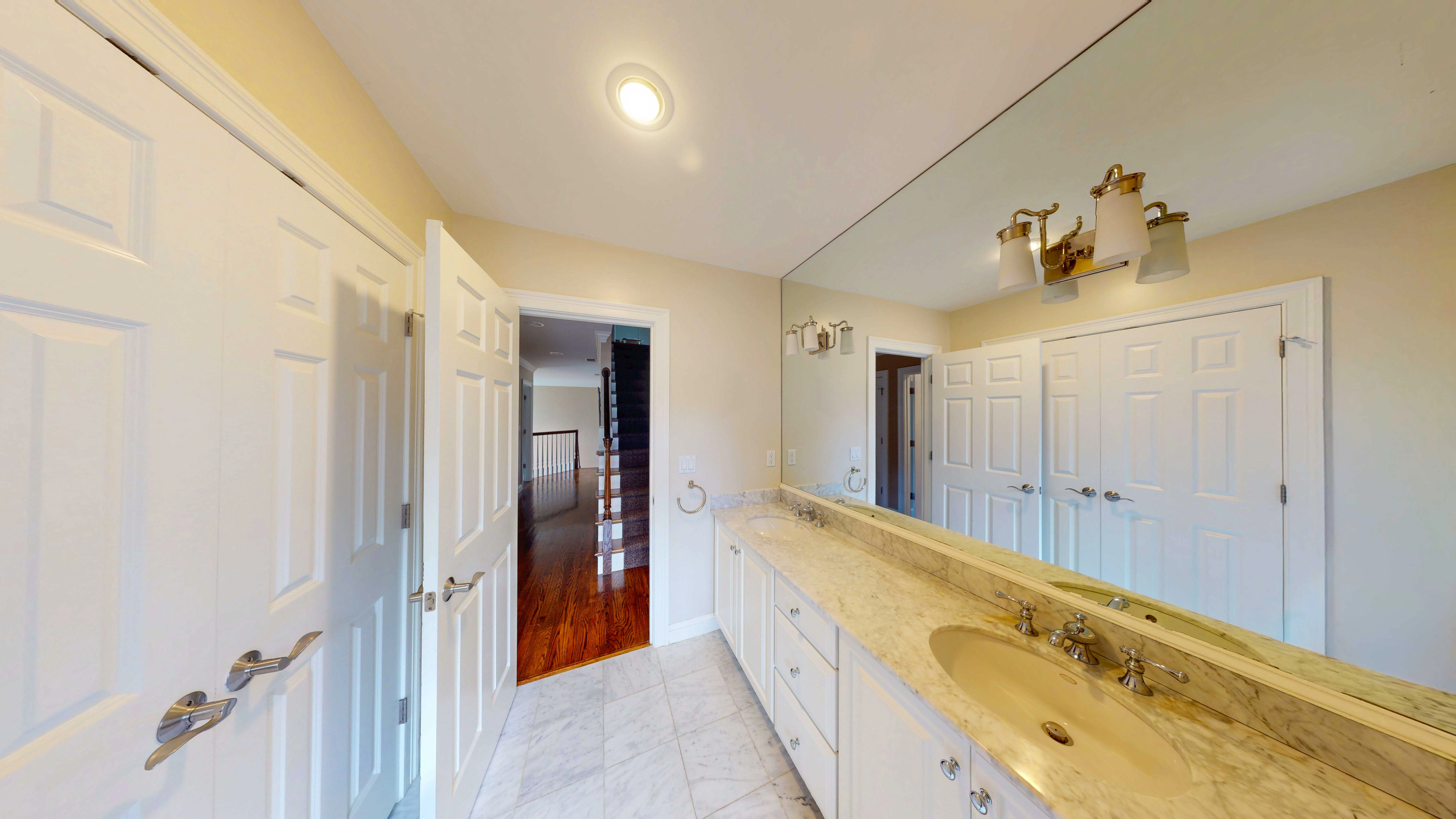 5 bed, 3.5 bath apartment for rent at 27 Mellon Rd Unit 27, Wellesley — photo 37 of 45