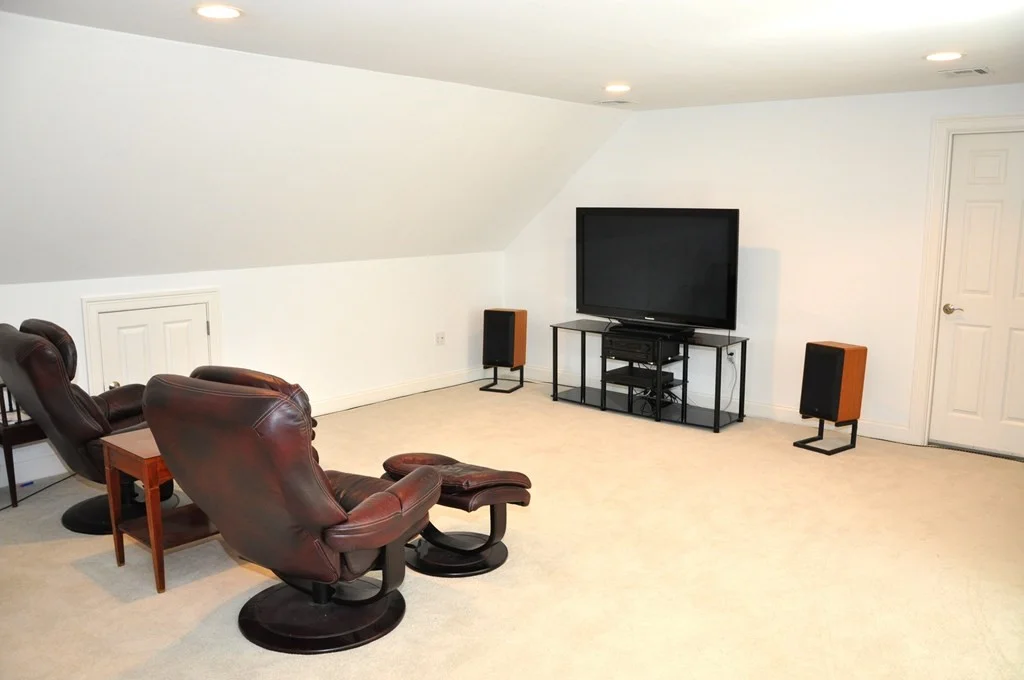 5 bed, 3 bath apartment for rent at 27 Mellon Rd, Wellesley Fells — photo 24 of 26