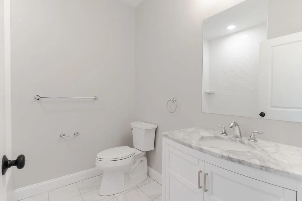 3 bed, 2 bath apartment for rent at 27 Middle St Unit 4, Banks Square — photo 16 of 17