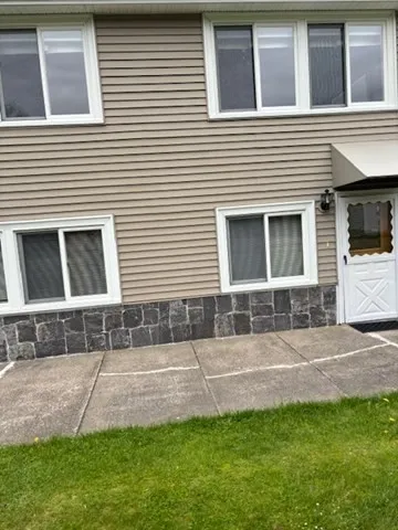 Studio bed, 1 bath apartment for rent at 27 Middletown St Unit B2, Millbury