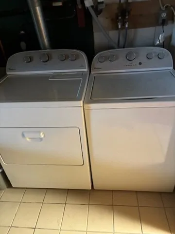 Studio bed, 1 bath apartment for rent at 27 Middletown St Unit B2, Millbury — photo 8 of 9