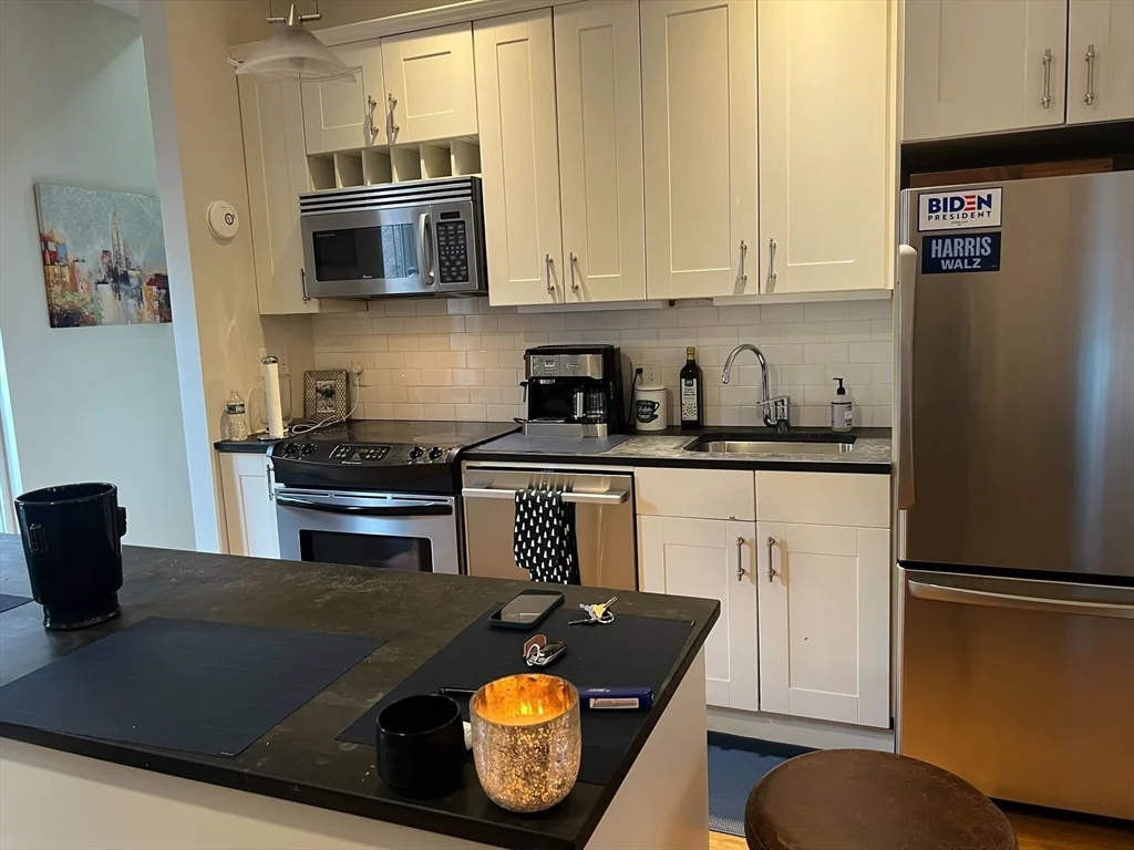 1 bed, 1 bath apartment for rent at 27 Milford St Unit 2, South End — photo 3 of 17