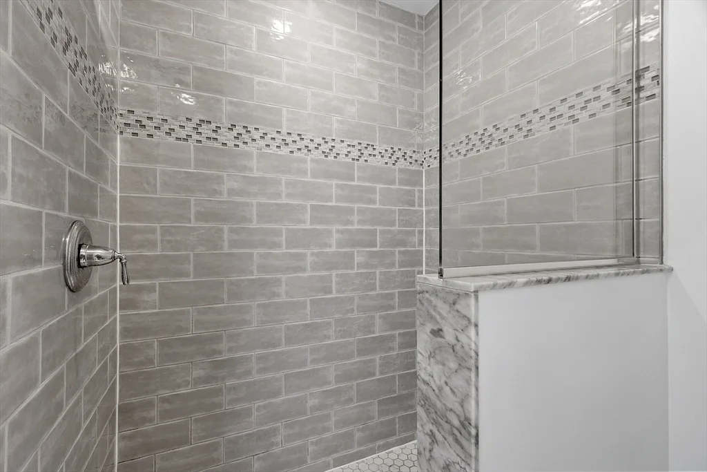 2 bed, 2 bath apartment for rent at 27 Mill St Unit D, Quincy — photo 15 of 24