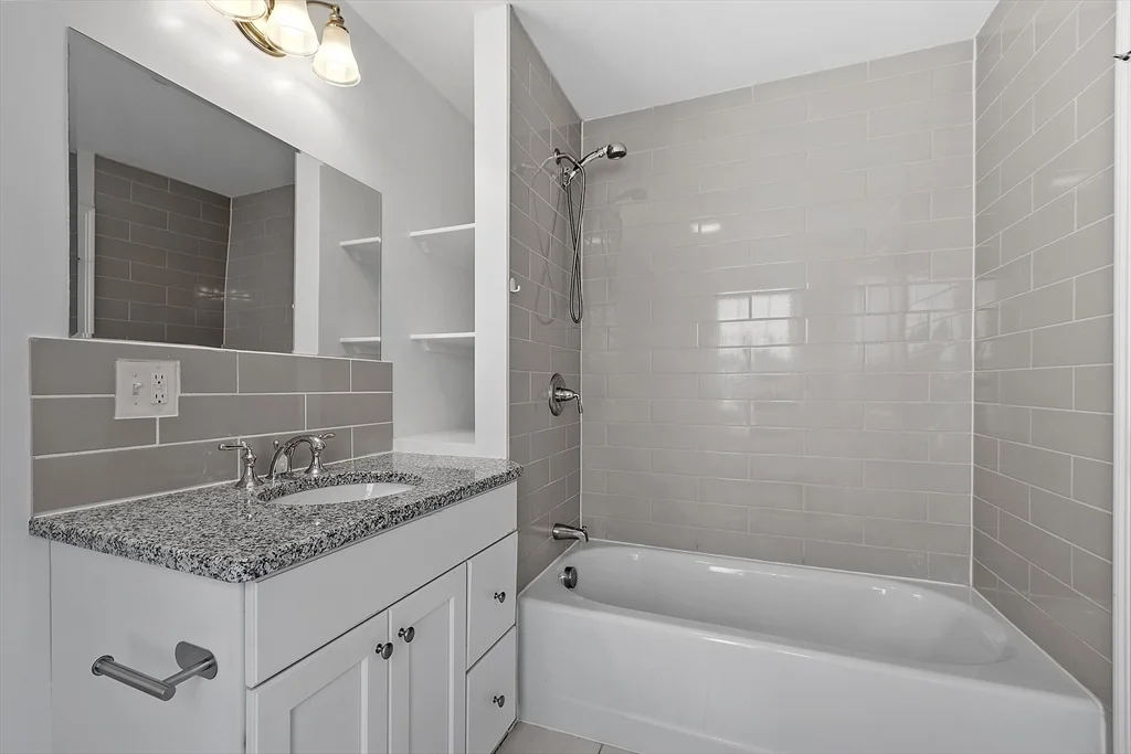 2 bed, 2 bath apartment for rent at 27 Mill St Unit D, Quincy — photo 11 of 24